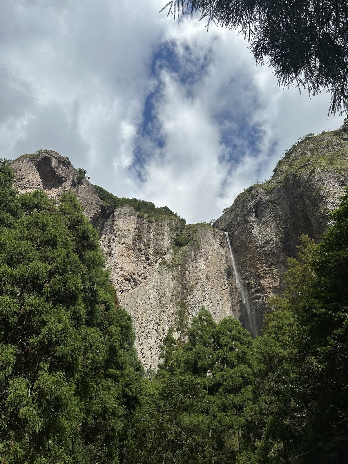Dalongqiu Waterfall, Yandang Mountain